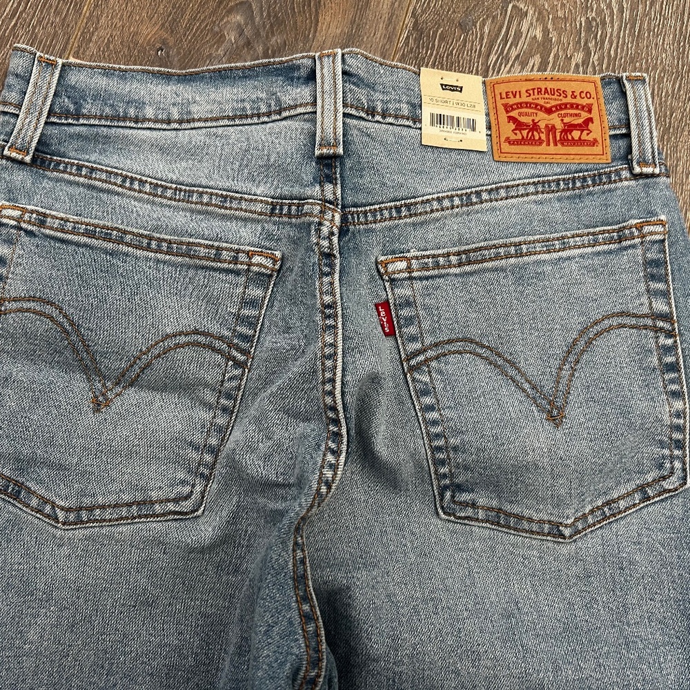 Levi’s Wedgie Straight jeans 30x28